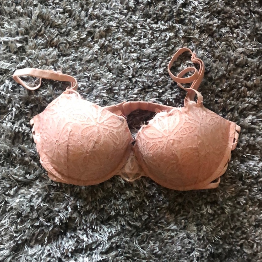 PINK by VS push up Date bra
